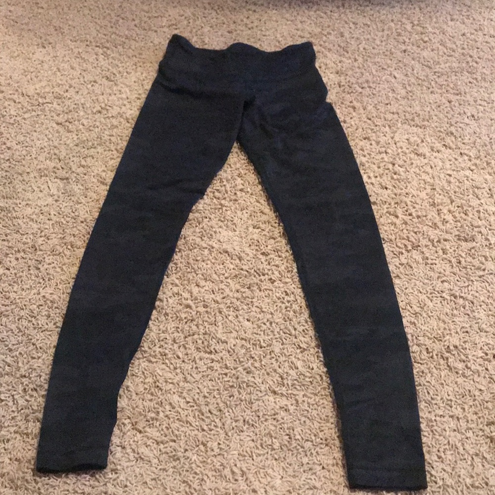 RARE CAMO LULU LEMON LEGGINGS!!!!
